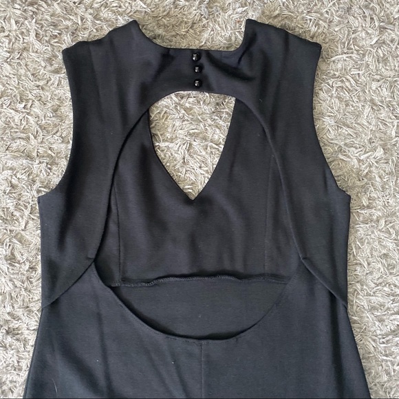 SHORT BLACK DRESS - Picture 4 of 5